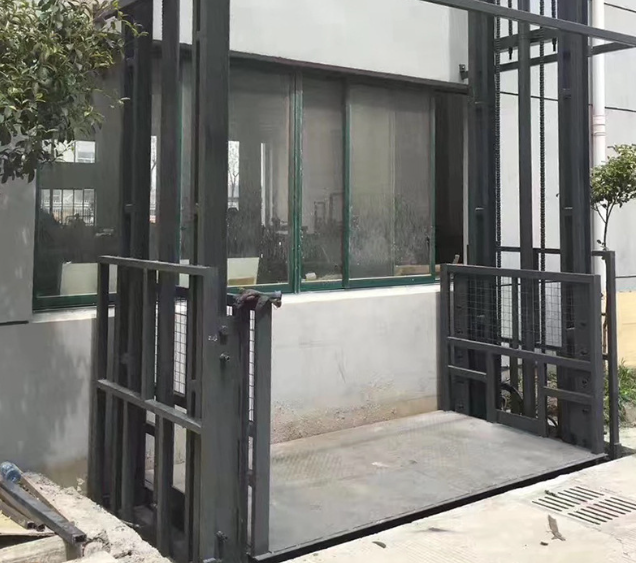 钦州导轨式施工升降机助力民生工程提速增效